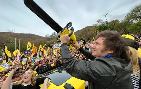 El Gobierno rescindió contratos de más de 70 oficinas por más de 2 mil millones de pesos mensuales