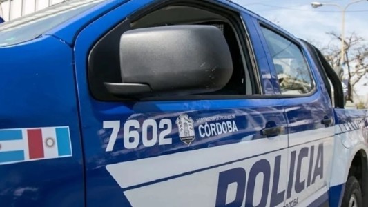 Carlos Paz: hallaron a un hombre muerto en la pileta de un complejo de departamentos