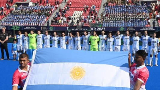 Los Leones enfrentan a Australia en París, en una jornada a puro hockey
