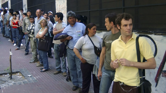 Se duplicó la cantidad de personas que cobran seguro de desempleo