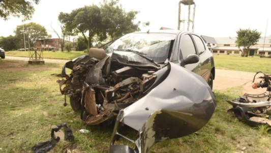 Chocó, su hijastro murió y se arrojó debajo de un colectivo