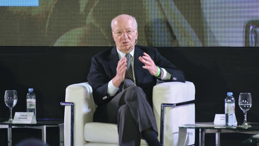 El dueño de Techint admitió haber sido "demasiado optimista" con la velocidad de las reformas de Milei