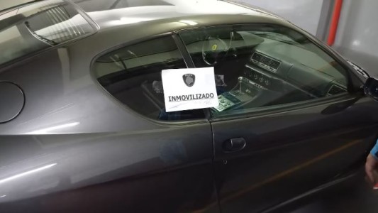 "Inmovilizado": secuestraron la Ferrari de la imprudencia