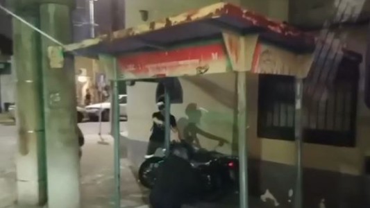 Video: colectivero héroe evitó un asalto a bocinazos en Morón