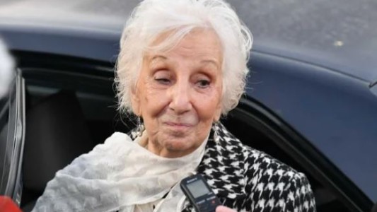 De Carlotto le suelta la mano a Maduro: "Está ofendiendo la memoria de Chávez”