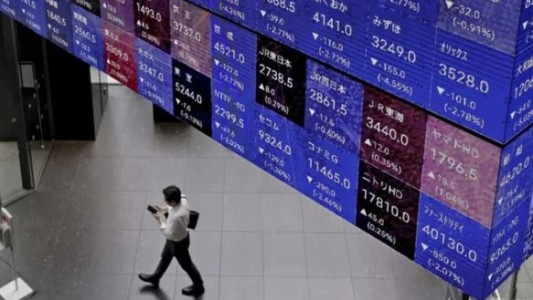 Las bolsas asiáticas se recuperan tras el lunes negro