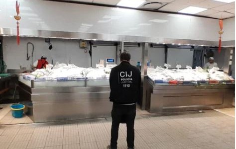 Barrio Chino: decomisaron 370 kilos de pescado en cuatro locales