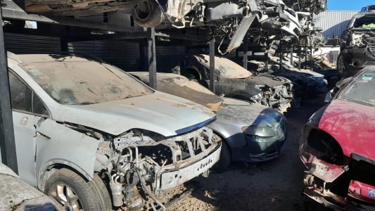 Desregulación: amplían de 30 a 142 la lista de autopartes que pueden ser recuperadas legalmente