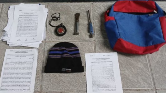 Nueva Córdoba: detuvieron a un hombre se hizo pasar por policía para allanar y robar departamentos