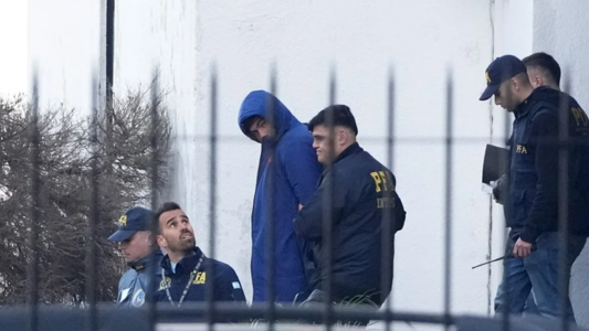 Caso rugbiers franceses: un testigo asegura que "se notaba que iban a tener sexo"