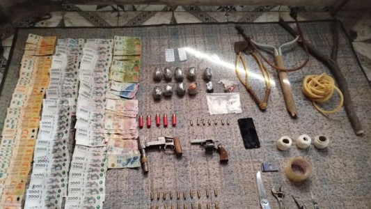 Cruz del Eje: un hombre quedó detenido por usar honderas para lanzar drogas a una cárcel