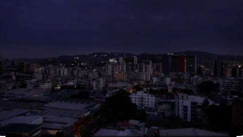 Apagón en Venezuela: reportan falta "total o parcial" de suministro eléctrico en todos los estados