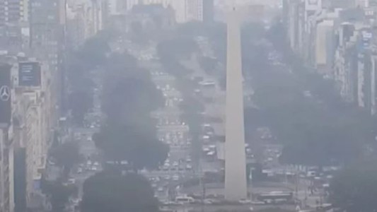 Alerta de humo en el AMBA y en 10 provincias por incendios en Bolivia