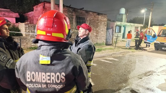 Córdoba: una mujer de 66 años murió tras el incendio de su vivienda en barrio Las Violetas