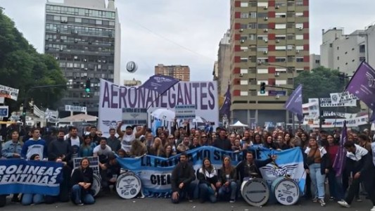 Aeronavegantes irán al Congreso en contra de la privatización de Aerolíneas Argentinas