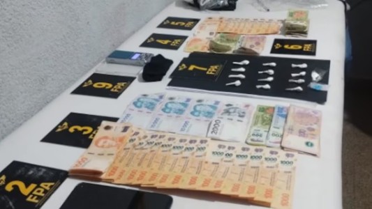 Marcos Juárez: tenían prisión domiciliaria y vendían drogas desde su casa