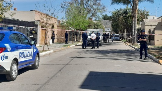 La Calera: hallaron a un hombre muerto y maniatado en su casa