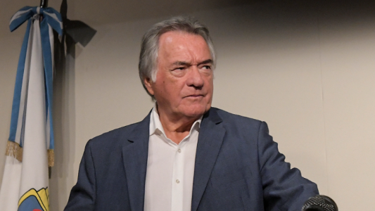 El parte médico de Barrionuevo confirma un sangrado "cerebral de pequeño volumen"