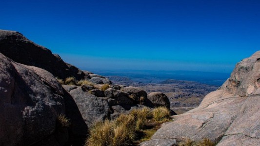 Habilitaron los accesos al Cerro Champaquí y a Los Gigantes