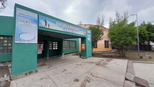 Asaltaron a un colegio de Marqués Anexo: se llevaron todas las conexiones eléctricas