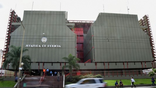 Otro policía detenido en Córdoba, por reventa ilegal de armas