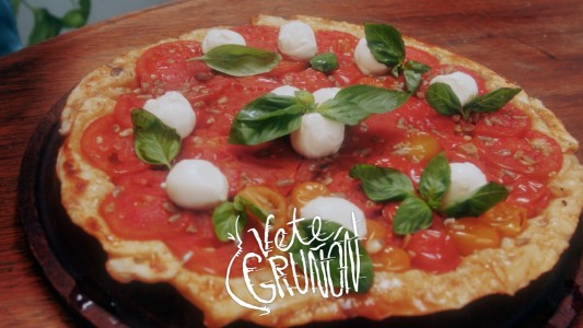 Hoy te voy a mostrar cómo preparar una tarta tatín de tomates