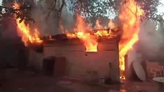 Acusan a una ex empleada de incendiar un hogar de ancianos en Río Negro