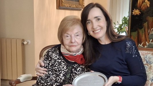 Villarruel compartió fotos con Isabel Martínez de Perón en el Día de la Lealtad Peronista: "Argentina bien nacida"