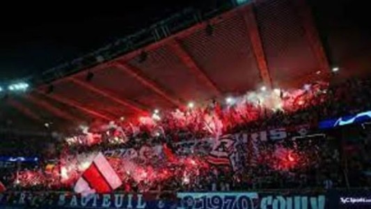 PSG en problemas: podría ser sancionado por cánticos homofóbicos