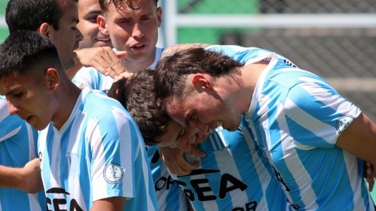 Racing de Córdoba venció a San Martín (SJ) y clasificó al Reducido por el segundo ascenso