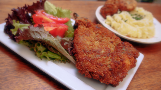 Hoy te voy a enseñar a hacer milanesas de berenjena rellenas