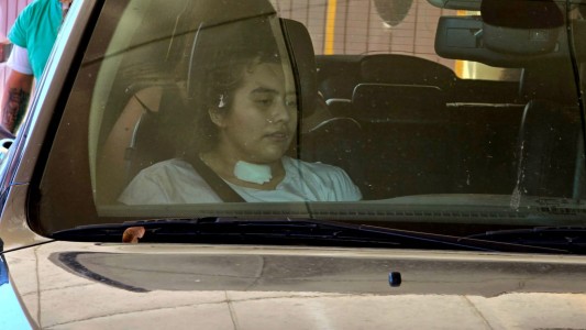 Tras dos meses peleando por su vida dieron de alta a Andrea, la joven atropellada en la Chacabuco