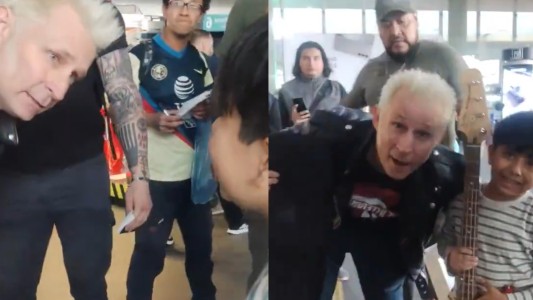 Mike Dirnt, el bajista de Green Day le regaló su bajo a un pequeño fan en México