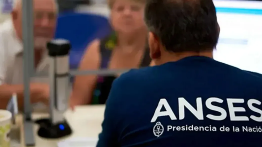 El aumento para los jubialdos docentes en diciembre sera del 19,9%