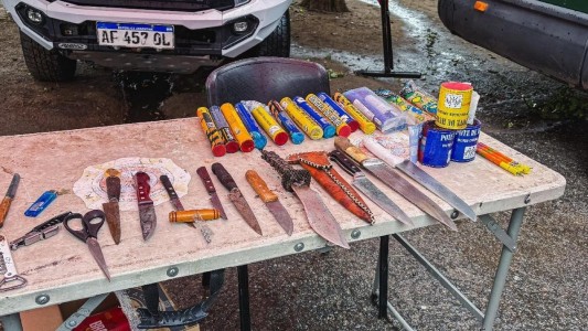 Secuestraron cientos de botellas de bebidas alcohólicas y cuchillos en la previa de la semifinal entre Boca y Vélez