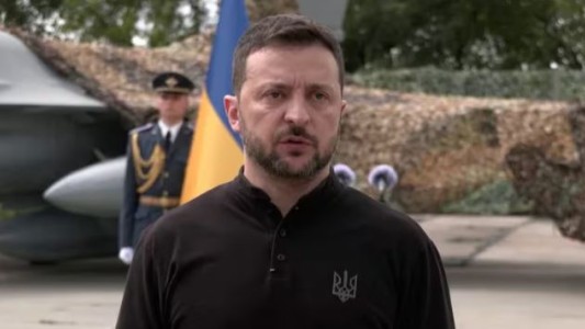 Zelenski revela cifras impactantes: 43.000 soldados ucranianos muertos en la guerra