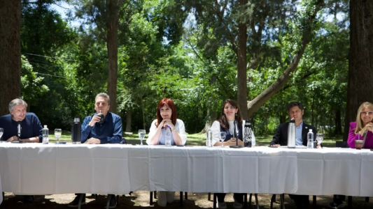Encuentro del PJ en medio de la tensión, con Cristina Kirchner, Sergio Massa y Axel Kicillof
