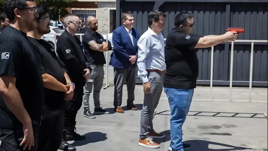 Mar del Plata: implementarán el uso de pistolas taser para reforzar la seguridad en el verano