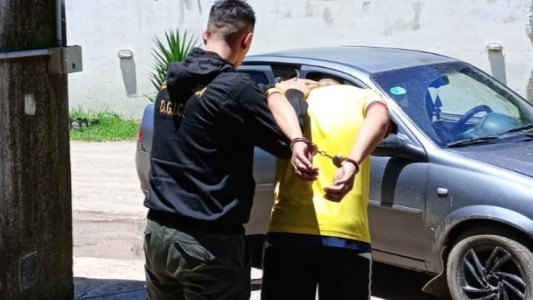 Detuvieron a dos personas por agredir a un colectivero en Córdoba: le pegaron y robaron el celular