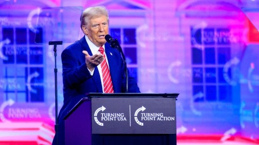 Trump promete "poner fin a la locura transgénero" a partir del primer día de gobierno