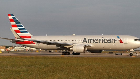 American Airlines reanudó sus operaciones en Estados Unidos tras suspensión por un problema técnico