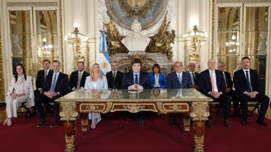 Javier Milei se reunió con su Gabinete en Olivos para definir los próximos pasos de la gestión