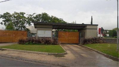 Asaltaron un country en Nochebuena: hubo un herido