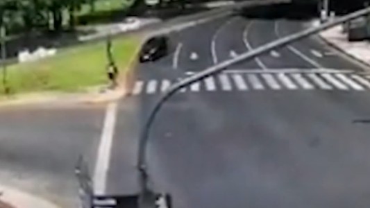 Se conoció el video del momento en el que la actriz atropelló y mató al turista brasileño en Recoleta