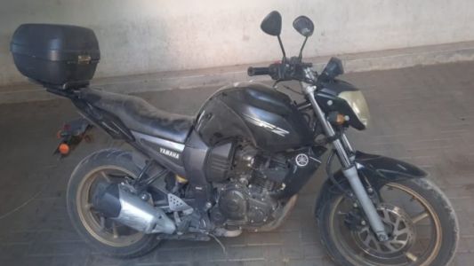 La Policía detuvo a un joven de 14 años que escapaba en una moto robada