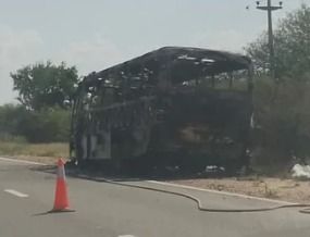Un colectivo de Ersa se incendió en la ruta 38