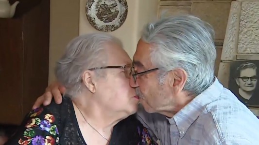 61 años de casados y una historia de amor que sigue escribiéndose