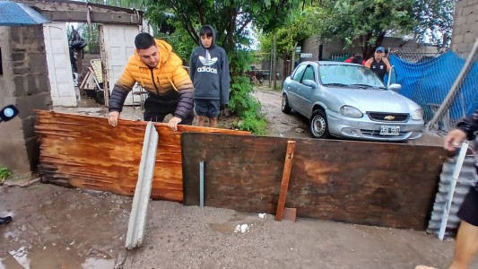 Barrio Liceo: les ingresó una fuerte corriente de agua y causó graves daños