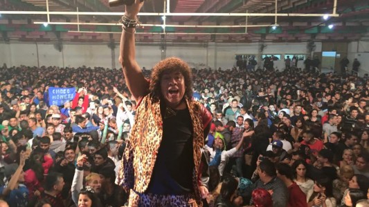 La Mona Jiménez vuelve al Sargento Cabral y agota todas las entradas