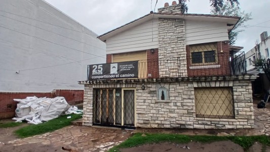 Refugio cerrado y desamparo: la falta de recursos deja en la calle a quienes más lo necesitan